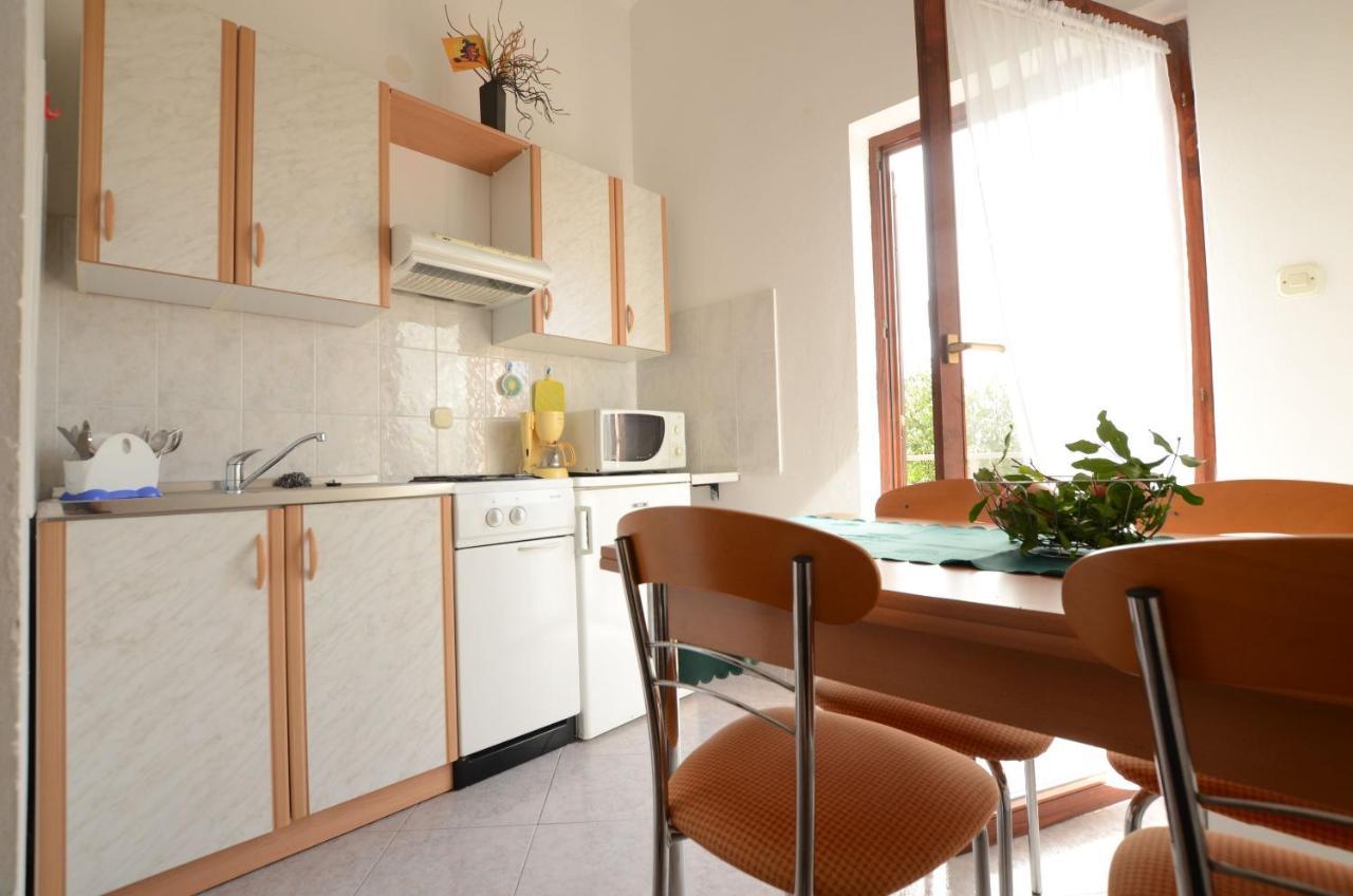 Apartments Josip Pavicini 外观 照片