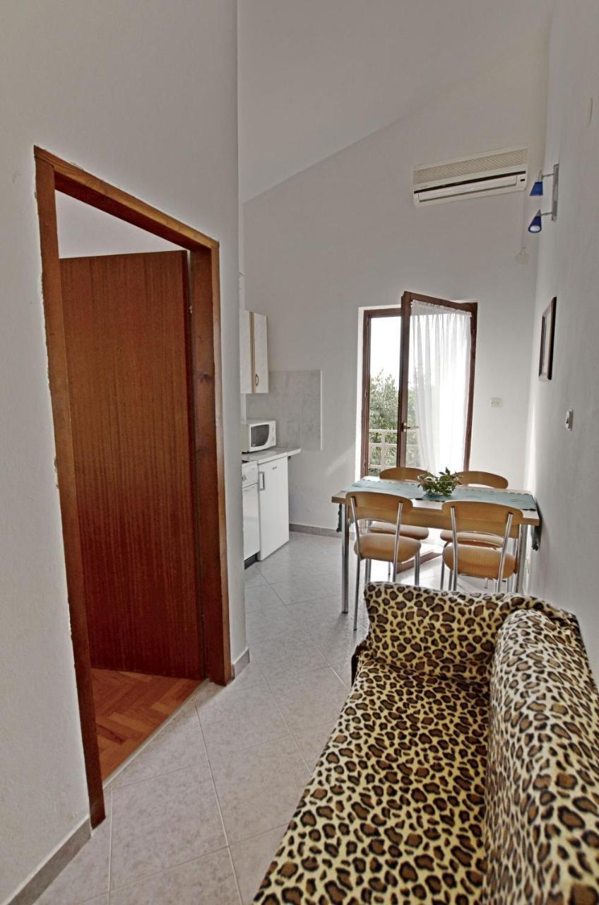 Apartments Josip Pavicini 外观 照片